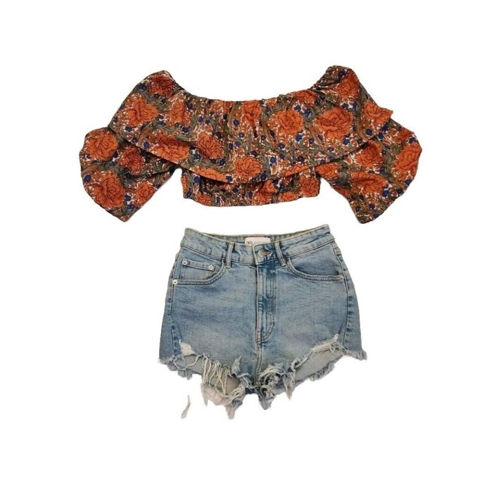 Lot of 2 Zara Denim Distressed Shorts Size 2 & Floral Ruffle Crop Top Size Small